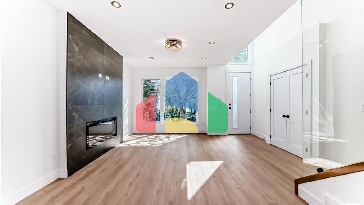 Residential - Single Family Home - Edmonton, Canada - Canada