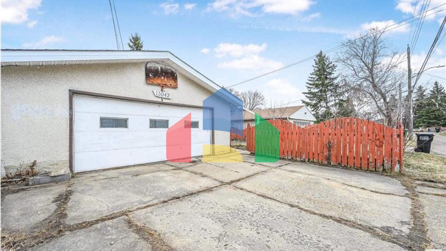 Residential - Single Family Home - Edmonton, Canada - Canada