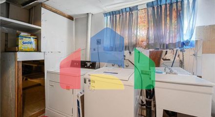 Residential - Single Family Home - Edmonton, Canada - Canada