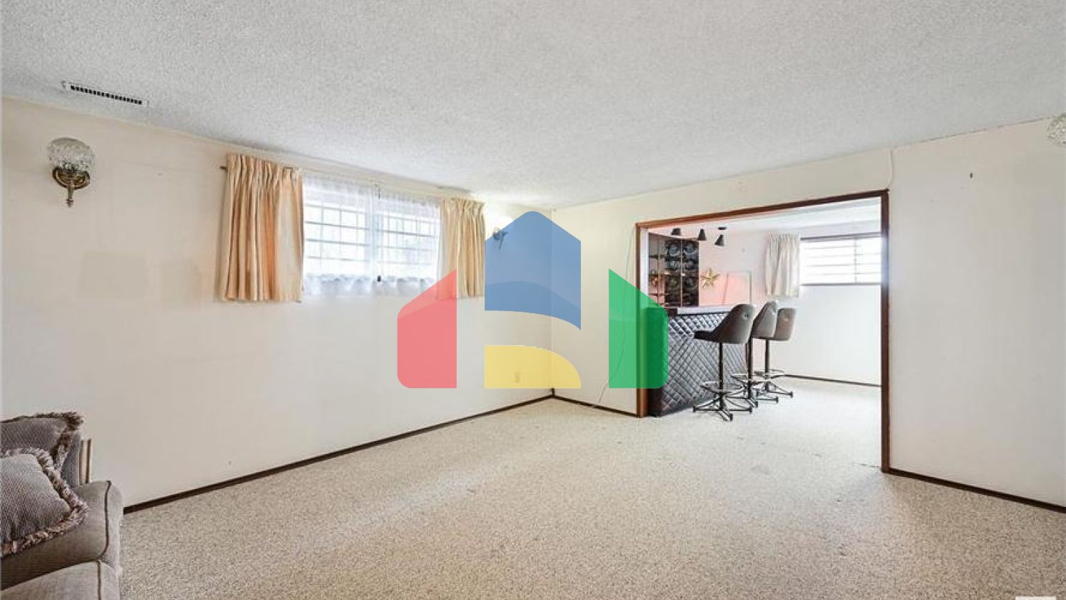 Residential - Single Family Home - Edmonton, Canada - Canada