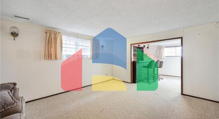 Residential - Single Family Home - Edmonton, Canada - Canada