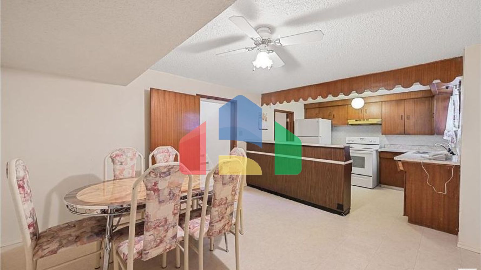 Residential - Single Family Home - Edmonton, Canada - Canada