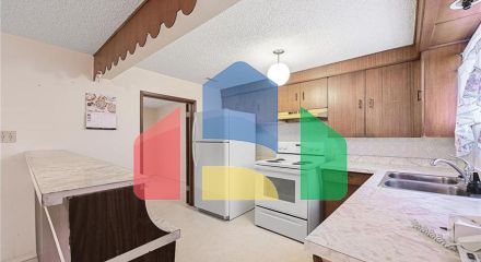 Residential - Single Family Home - Edmonton, Canada - Canada