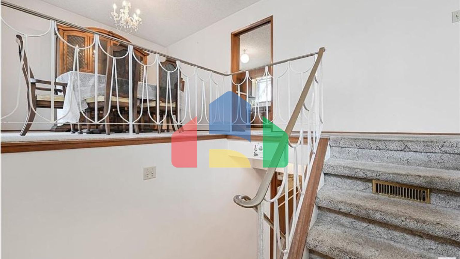 Residential - Single Family Home - Edmonton, Canada - Canada