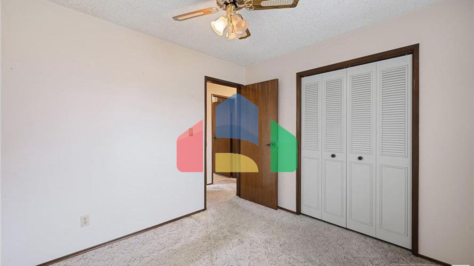 Residential - Single Family Home - Edmonton, Canada - Canada