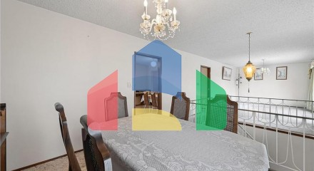 Residential - Single Family Home - Edmonton, Canada - Canada