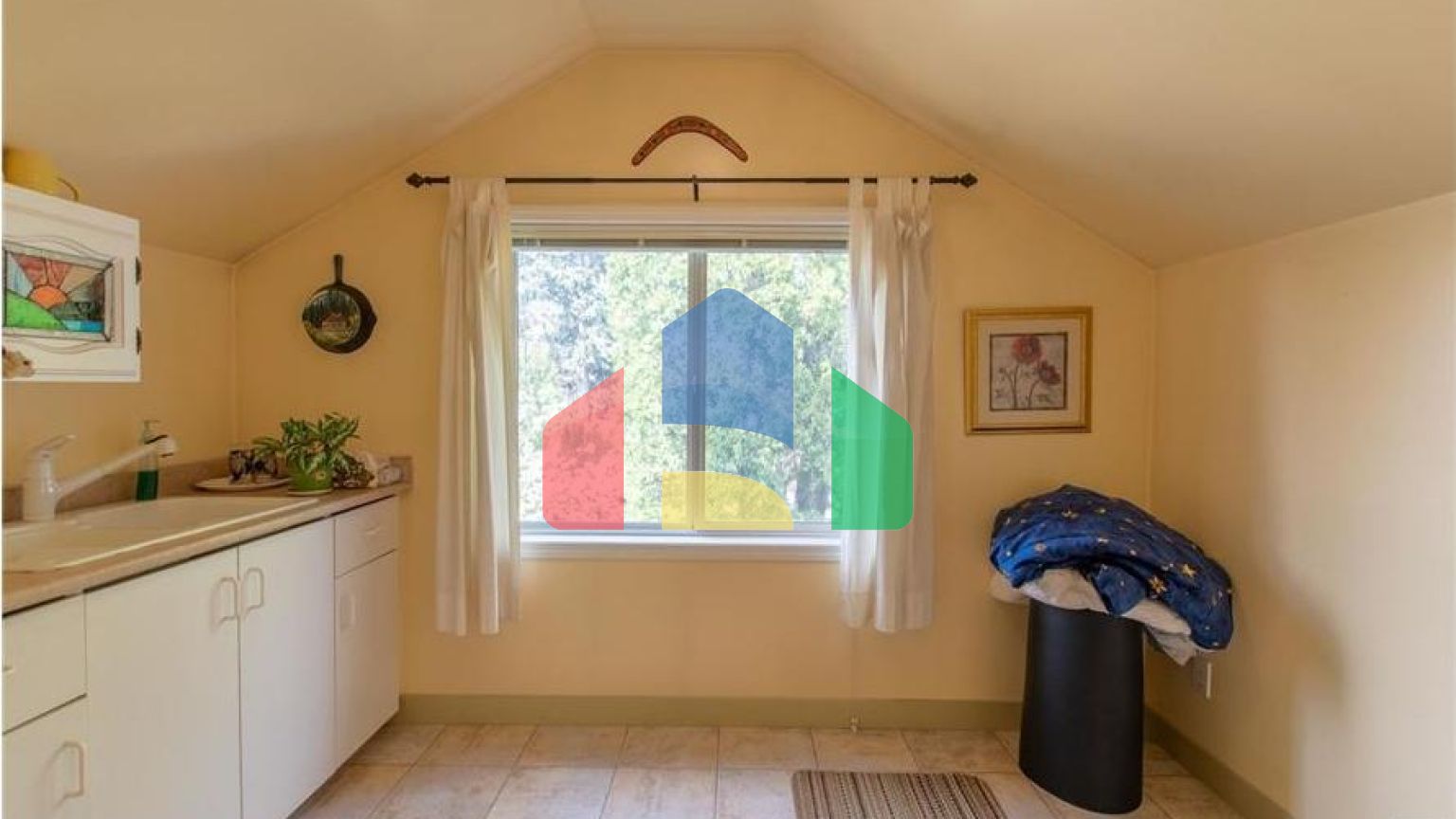 Residential - Single Family Home - Edmonton, Canada - Canada