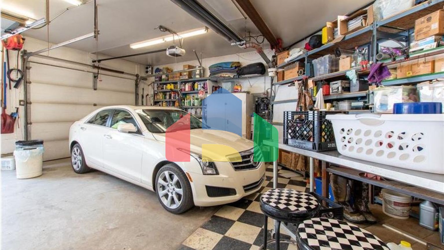 Residential - Single Family Home - Edmonton, Canada - Canada