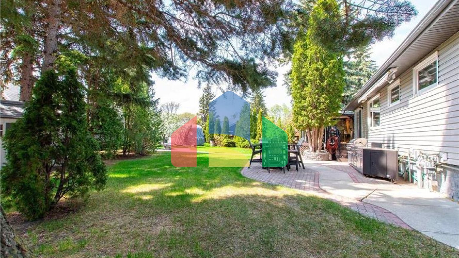 Residential - Single Family Home - Edmonton, Canada - Canada