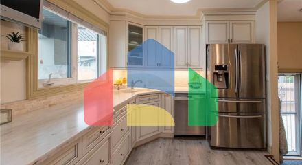 Residential - Single Family Home - Edmonton, Canada - Canada