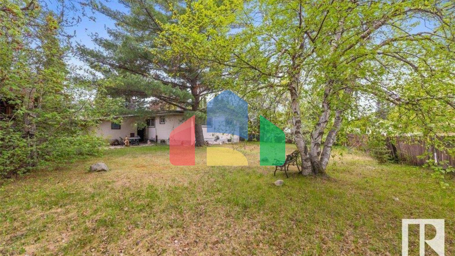 Residential - Single Family Home - Edmonton, Canada - Canada