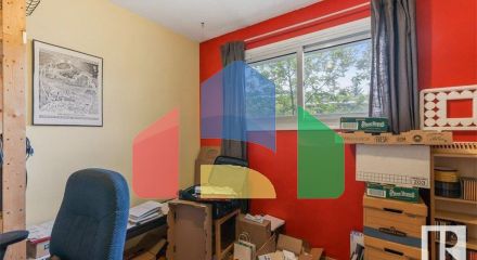 Residential - Single Family Home - Edmonton, Canada - Canada