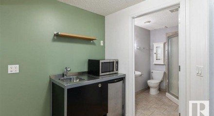 Residential - Condo/Apartment - Edmonton, Canada - Canada