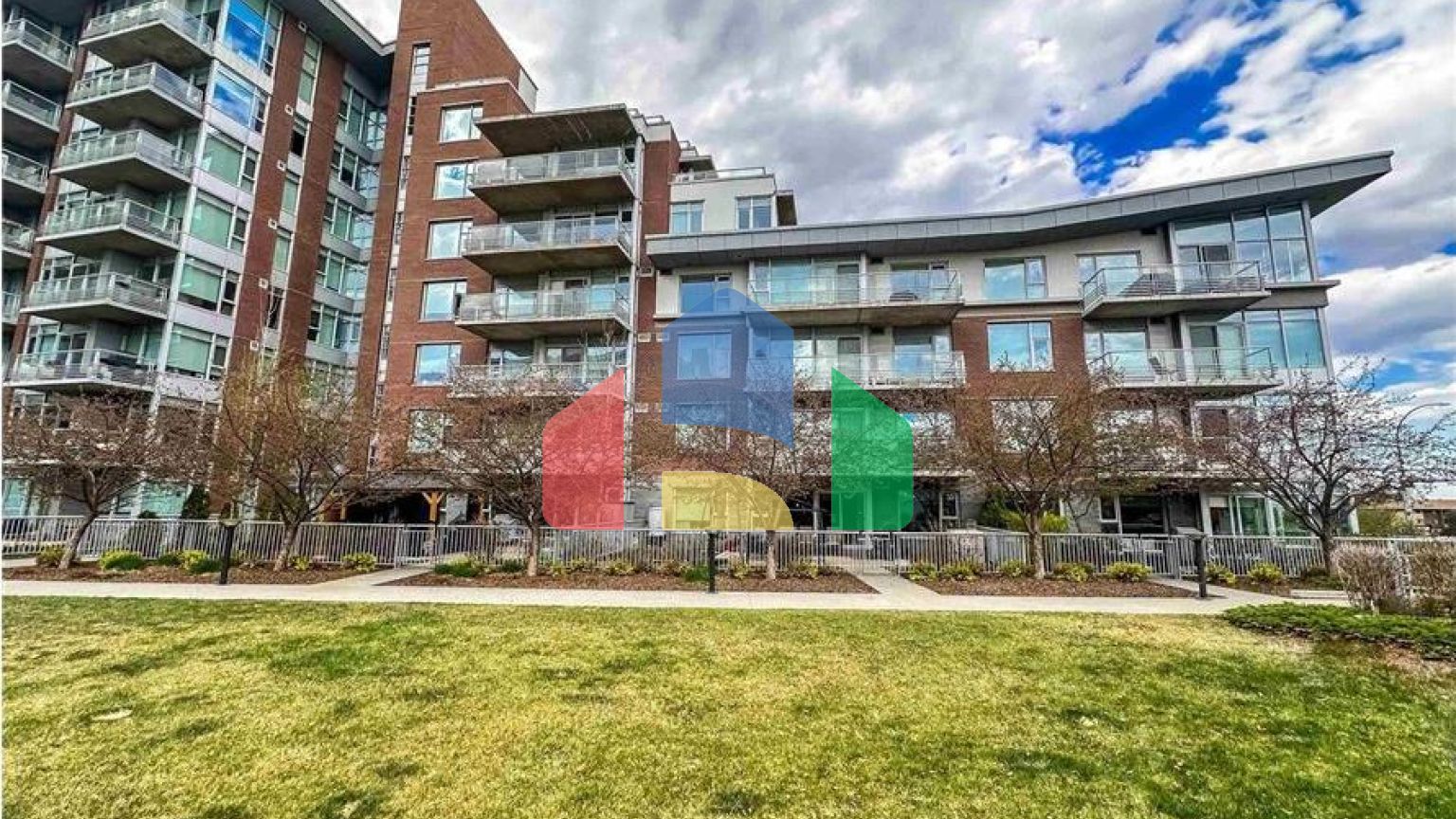 Residential - Condo/Apartment - Edmonton, Canada - Canada