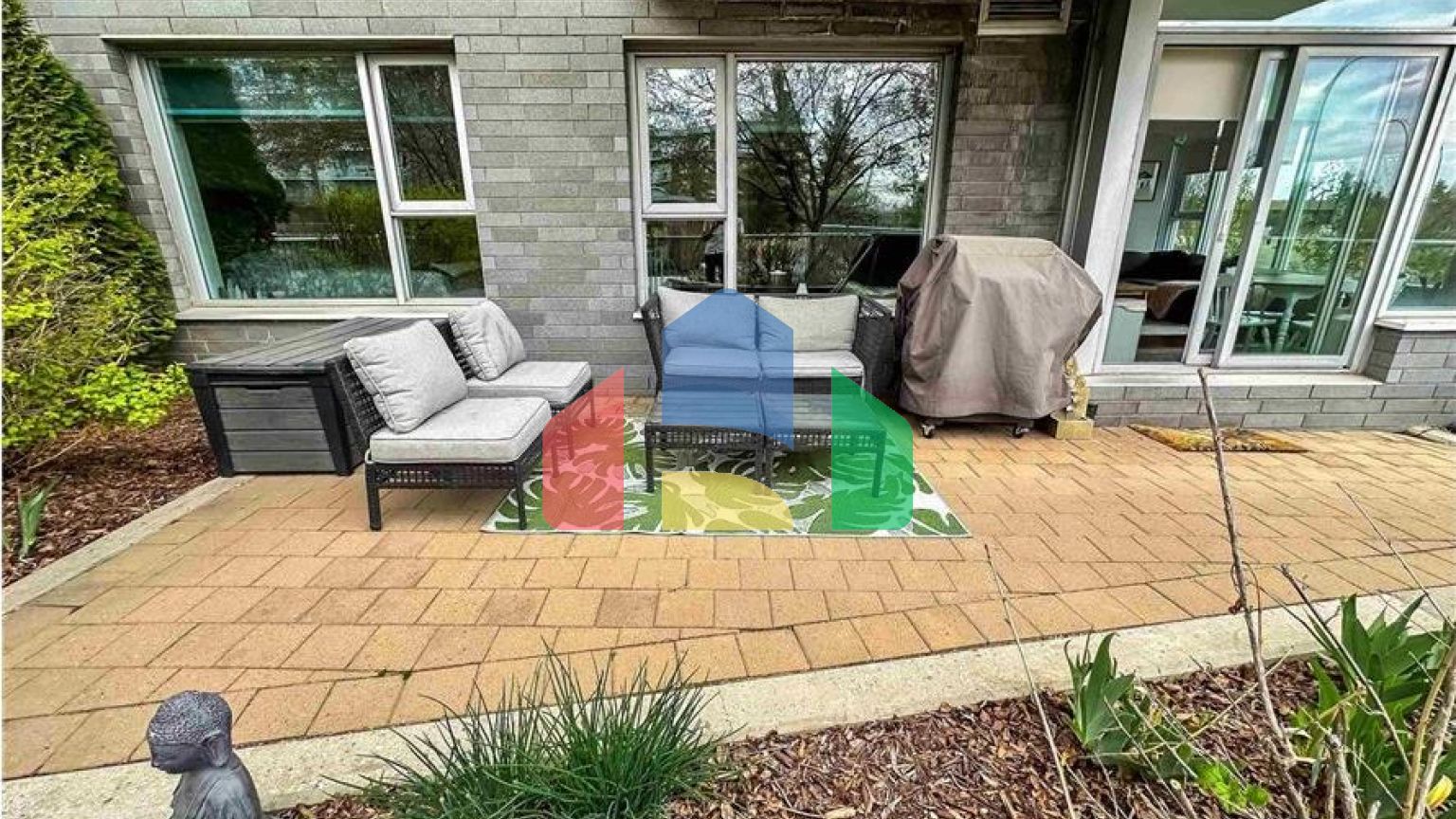 Residential - Condo/Apartment - Edmonton, Canada - Canada