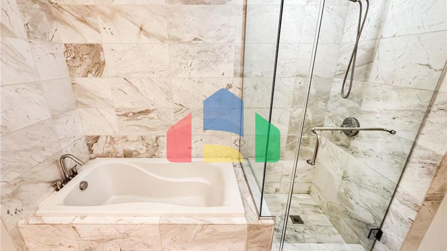 Residential - Condo/Apartment - Edmonton, Canada - Canada