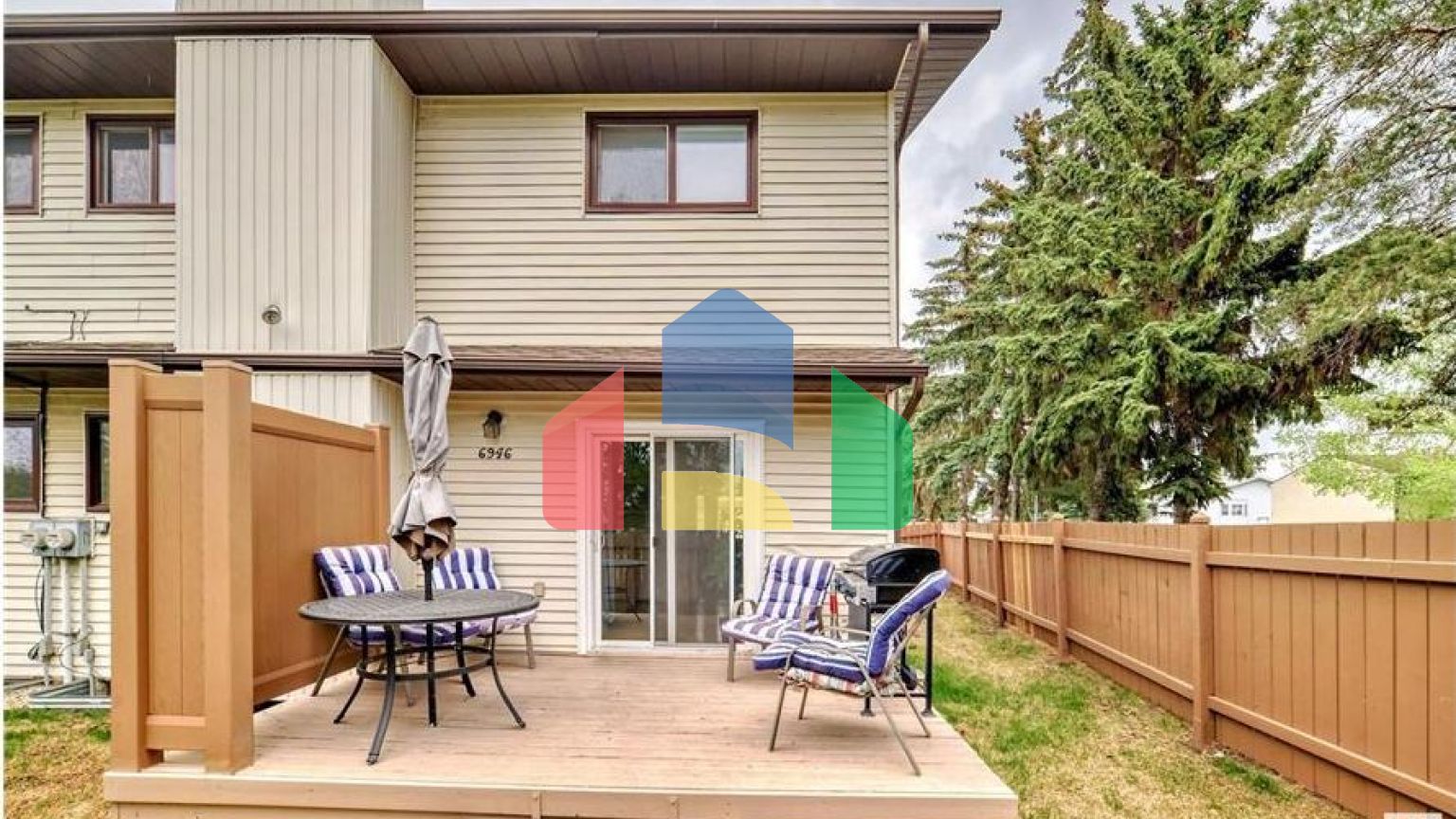 Residential - Townhouse - Edmonton, Canada - Canada