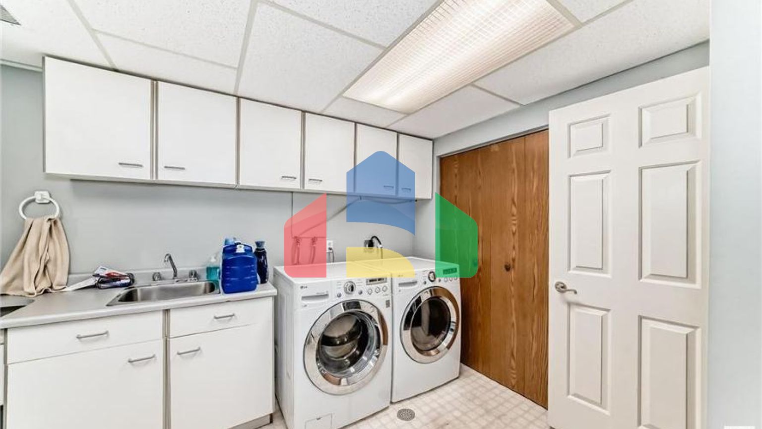 Residential - Townhouse - Edmonton, Canada - Canada