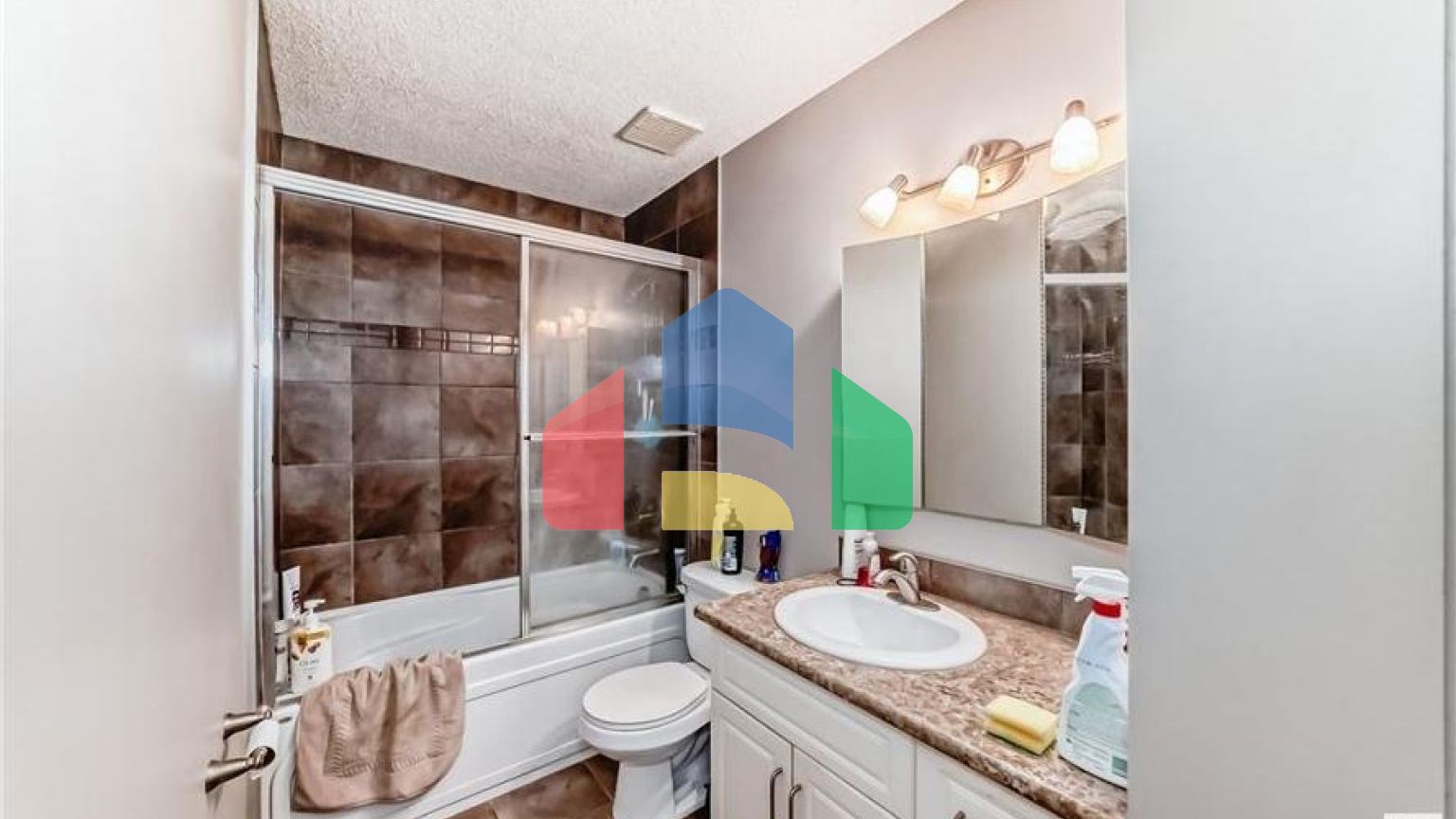 Residential - Townhouse - Edmonton, Canada - Canada