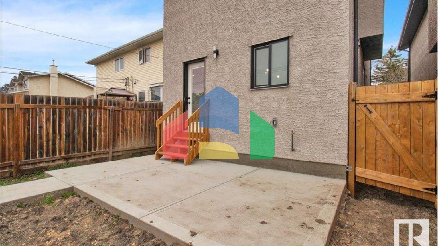 Residential - Single Family Home - Edmonton, Canada - Canada