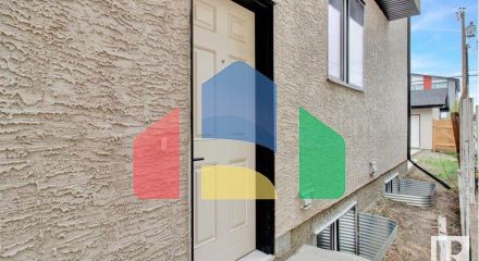 Residential - Single Family Home - Edmonton, Canada - Canada