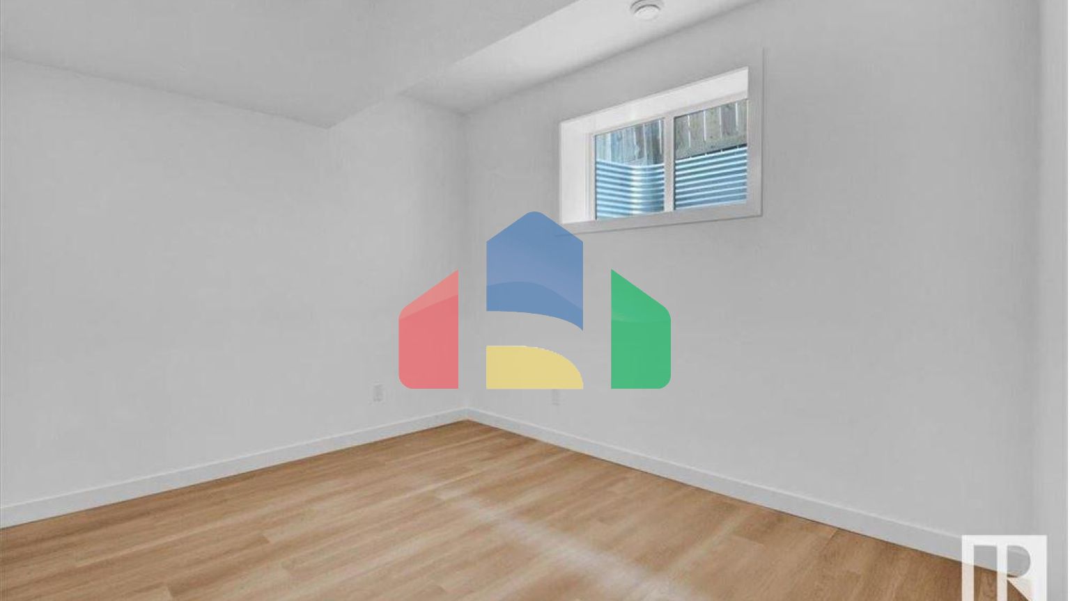 Residential - Single Family Home - Edmonton, Canada - Canada