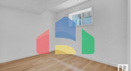 Residential - Single Family Home - Edmonton, Canada - Canada