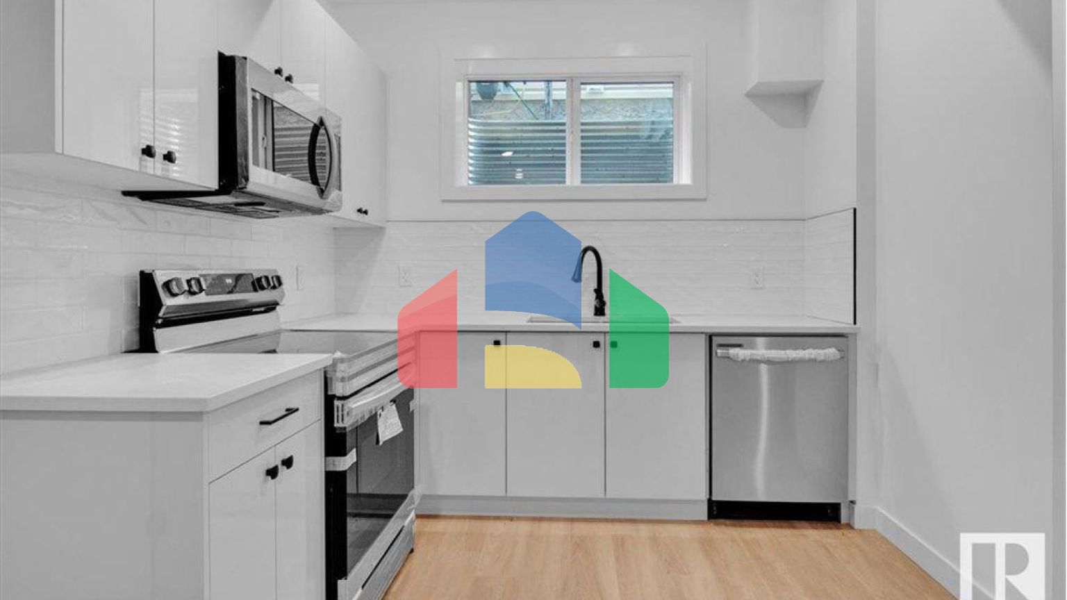 Residential - Single Family Home - Edmonton, Canada - Canada