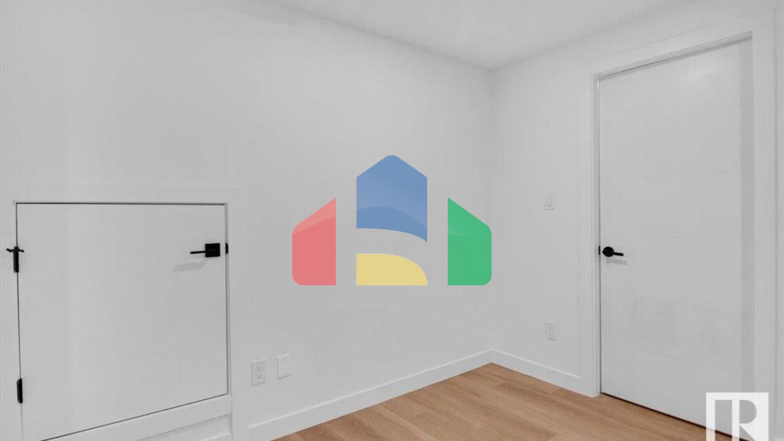 Residential - Single Family Home - Edmonton, Canada - Canada