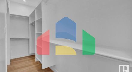 Residential - Single Family Home - Edmonton, Canada - Canada