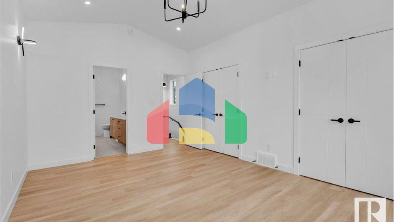 Residential - Single Family Home - Edmonton, Canada - Canada