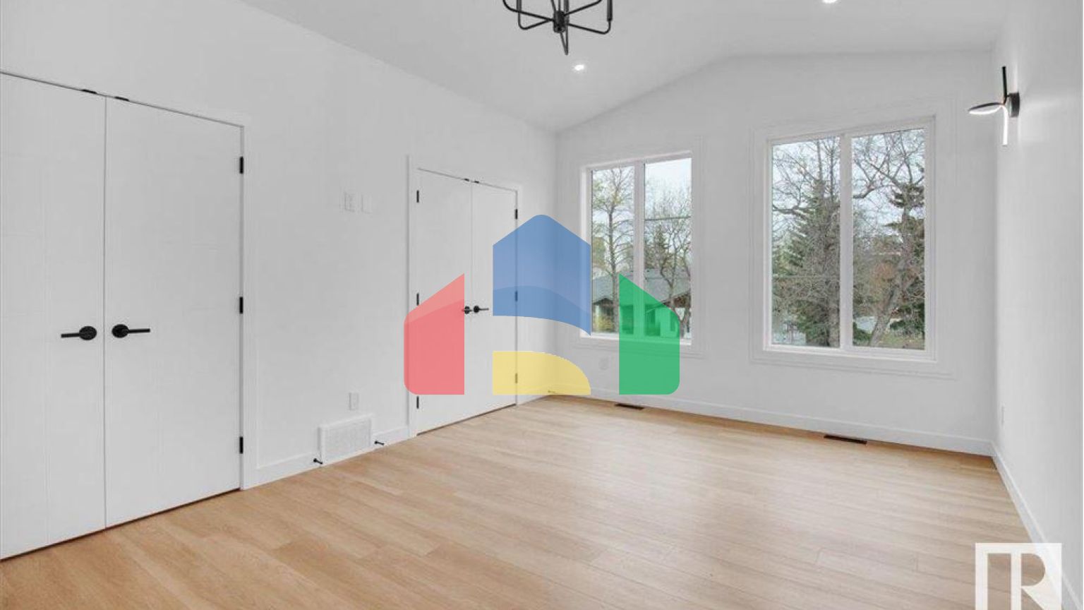 Residential - Single Family Home - Edmonton, Canada - Canada