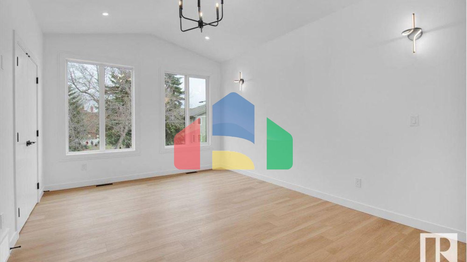 Residential - Single Family Home - Edmonton, Canada - Canada