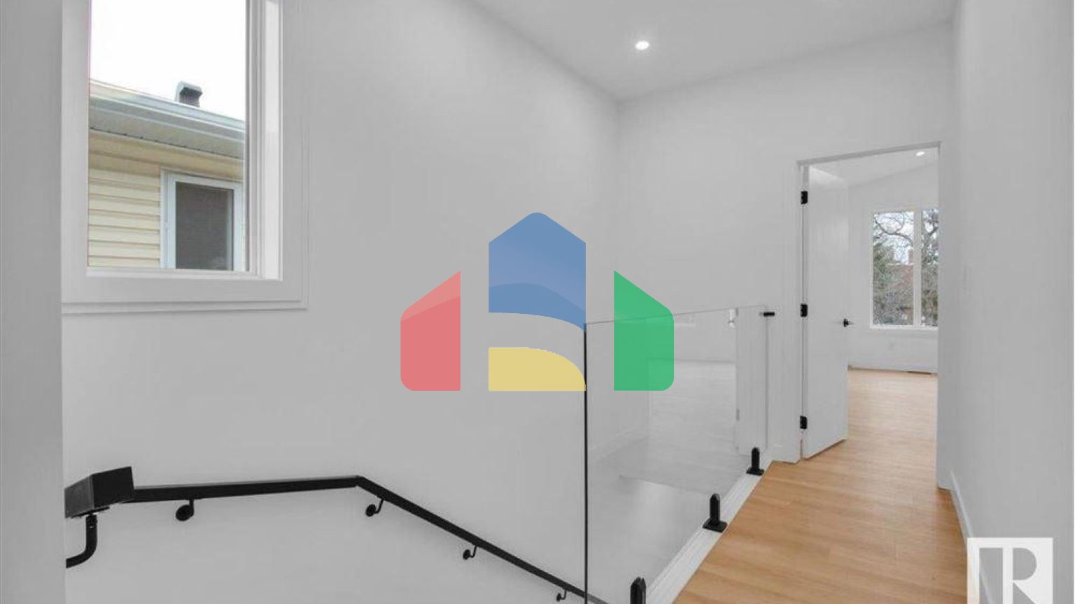 Residential - Single Family Home - Edmonton, Canada - Canada