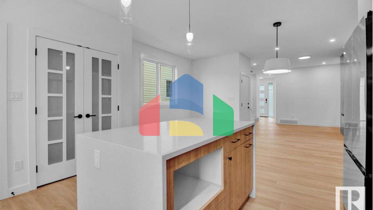 Residential - Single Family Home - Edmonton, Canada - Canada