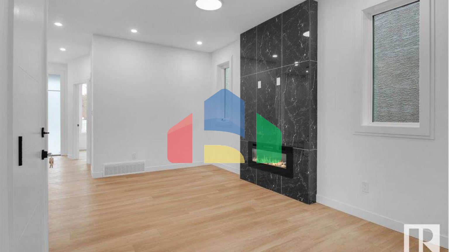 Residential - Single Family Home - Edmonton, Canada - Canada