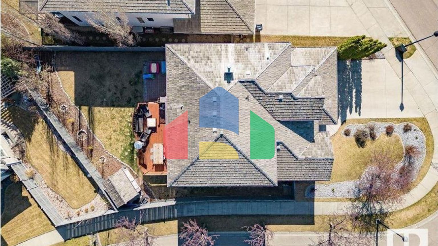 Residential - Single Family Home - Edmonton, Canada - Canada