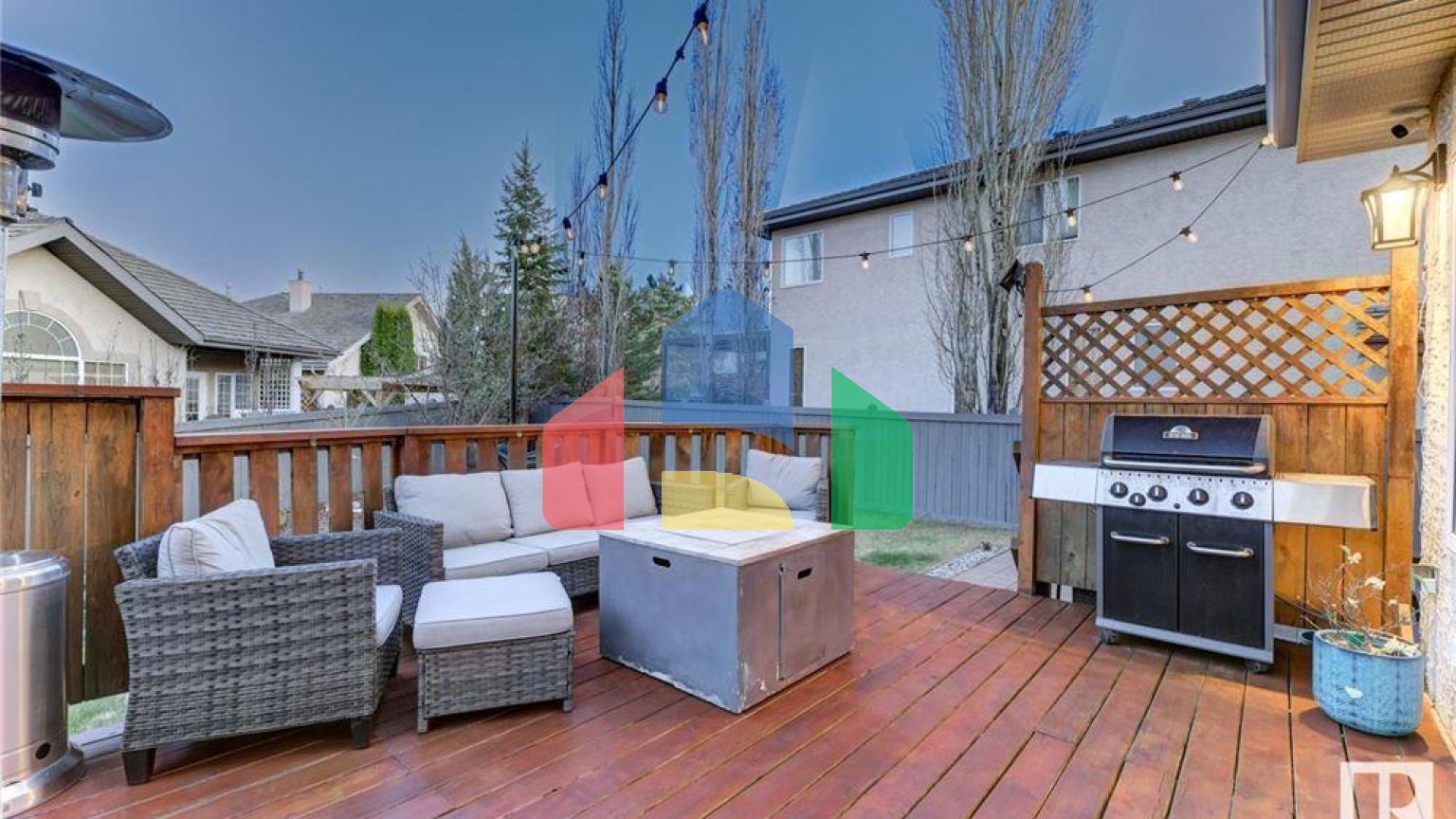 Residential - Single Family Home - Edmonton, Canada - Canada