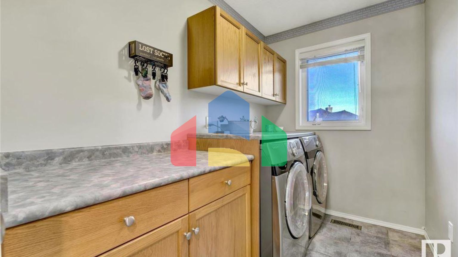 Residential - Single Family Home - Edmonton, Canada - Canada