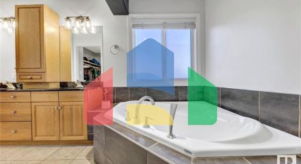 Residential - Single Family Home - Edmonton, Canada - Canada Residential - Single Family Home - Edmonton, Canada - Canada