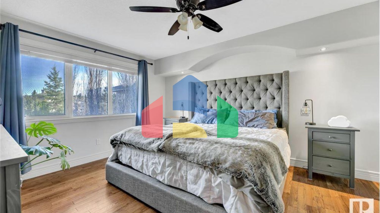 Residential - Single Family Home - Edmonton, Canada - Canada