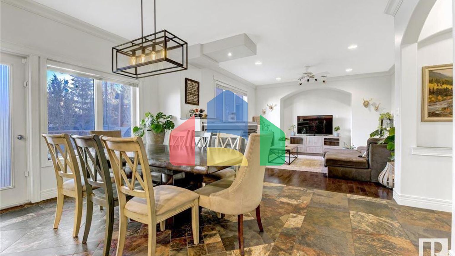 Residential - Single Family Home - Edmonton, Canada - Canada