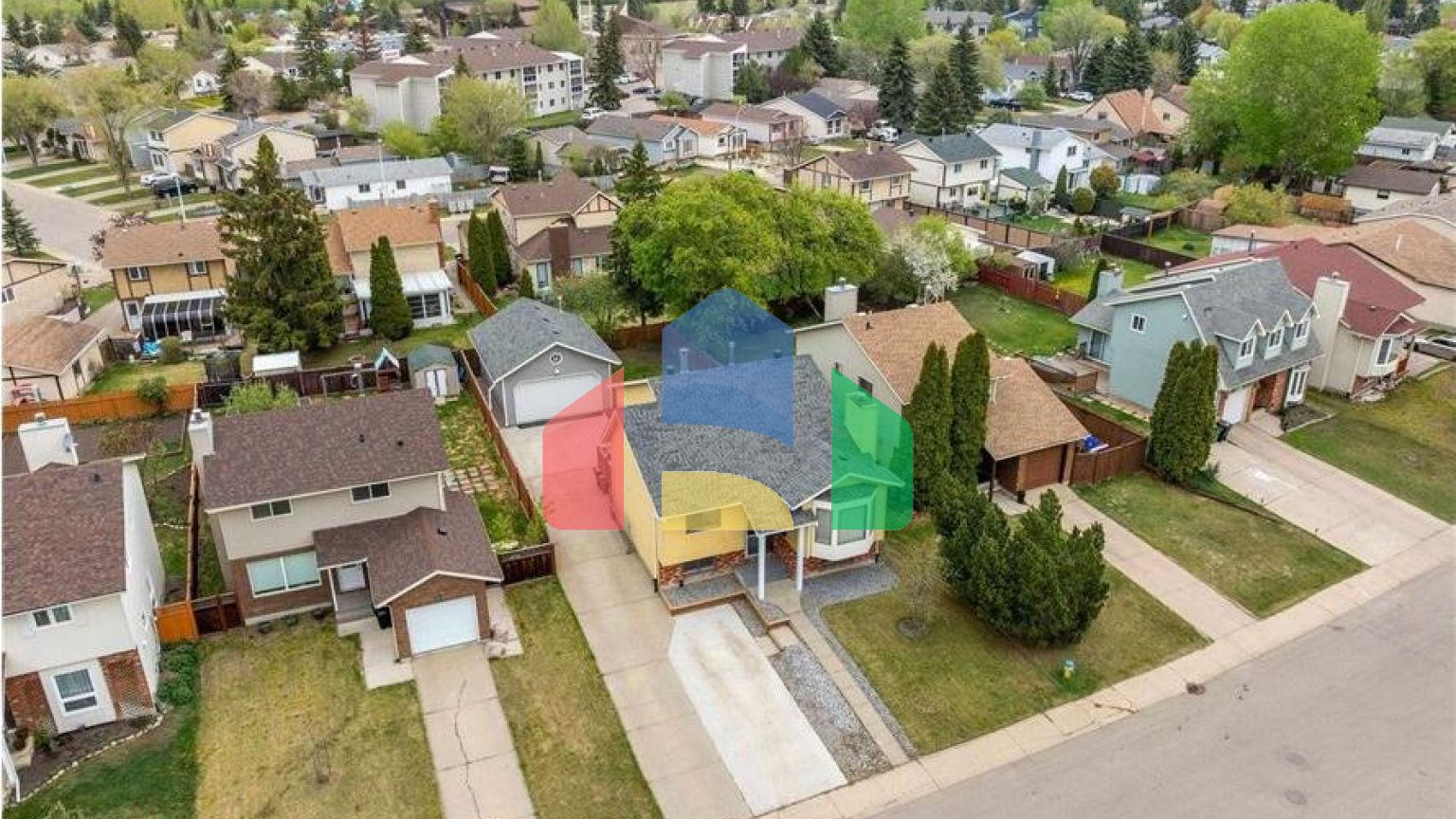 Residential - Single Family Home - Edmonton, Canada - Canada