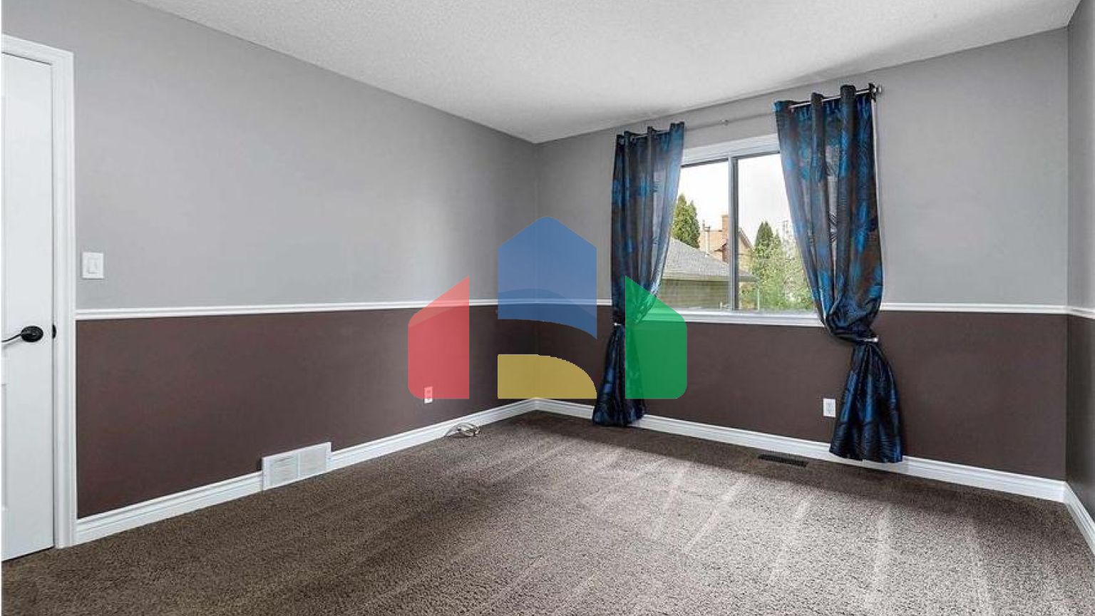 Residential - Single Family Home - Edmonton, Canada - Canada