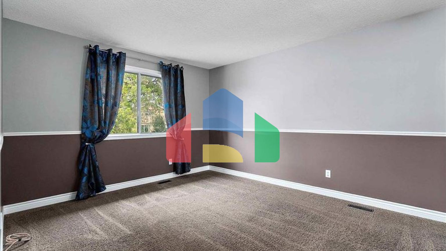 Residential - Single Family Home - Edmonton, Canada - Canada