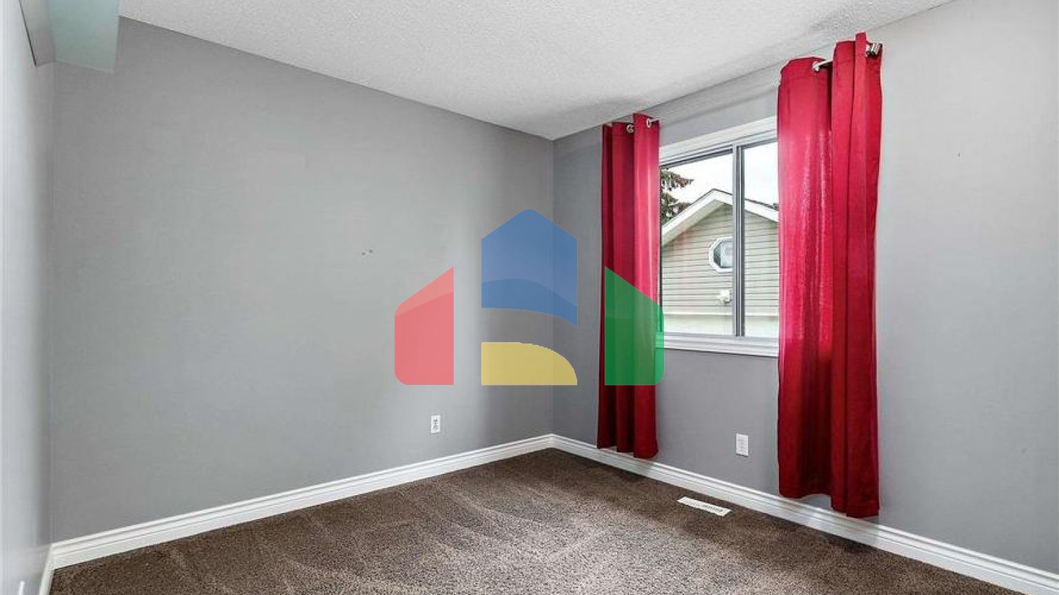 Residential - Single Family Home - Edmonton, Canada - Canada