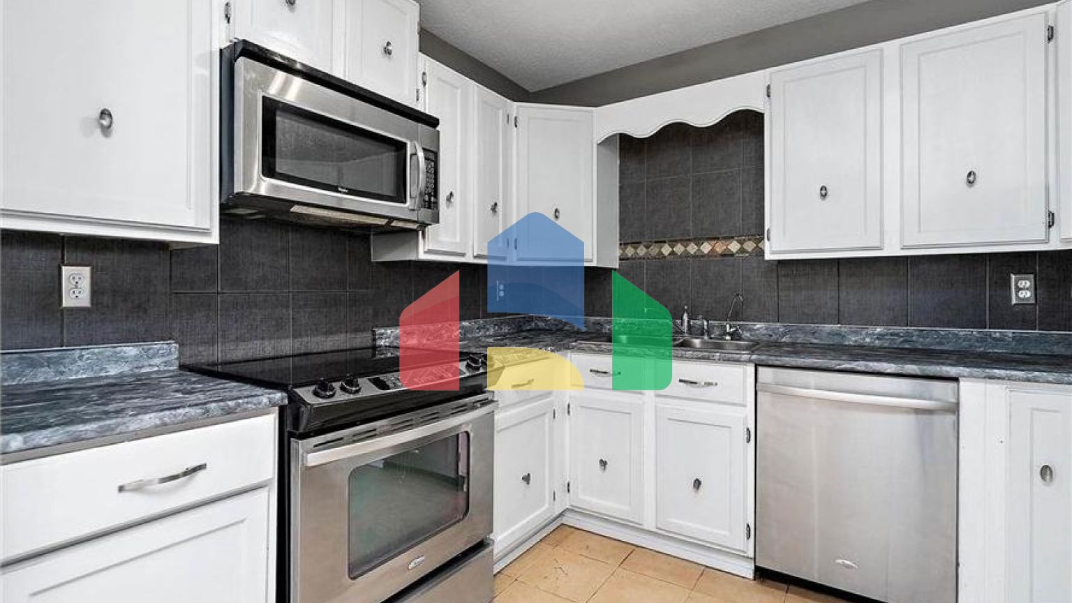 Residential - Single Family Home - Edmonton, Canada - Canada