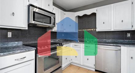 Residential - Single Family Home - Edmonton, Canada - Canada