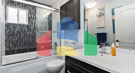 Residential - Single Family Home - Edmonton, Canada - Canada