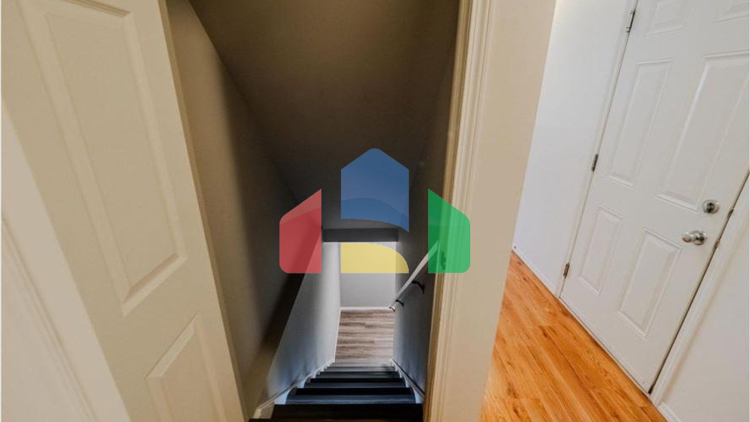 Residential - Condo/Apartment - Edmonton, Canada - Canada